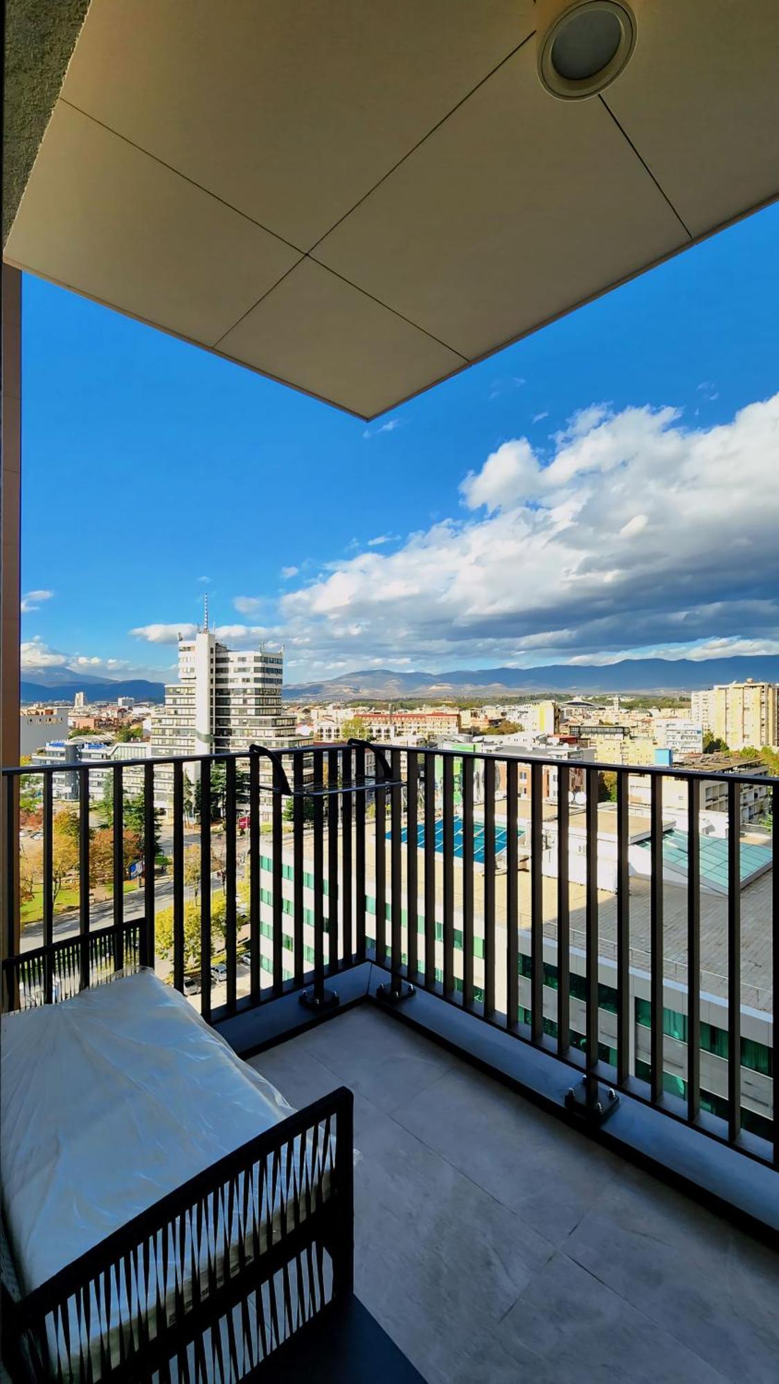 Diamond Residences 10Th Fl. Lux Apt. W/ City View Skopie Exterior foto